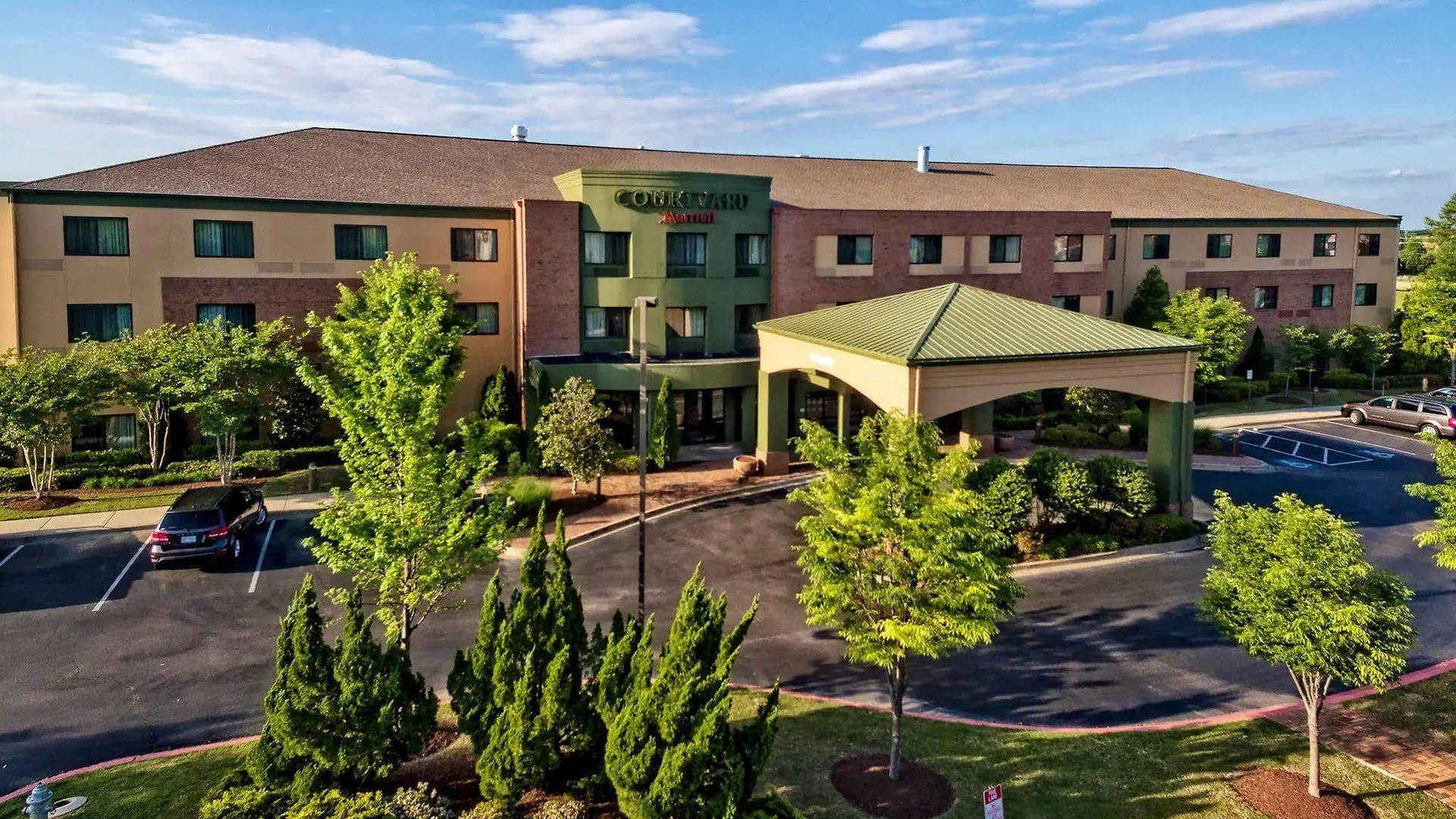Courtyard By Marriott Memphis Southaven Hotel